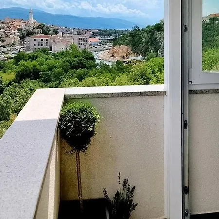 Apartmán With Parking Space - 25152 Novi Vinodolski