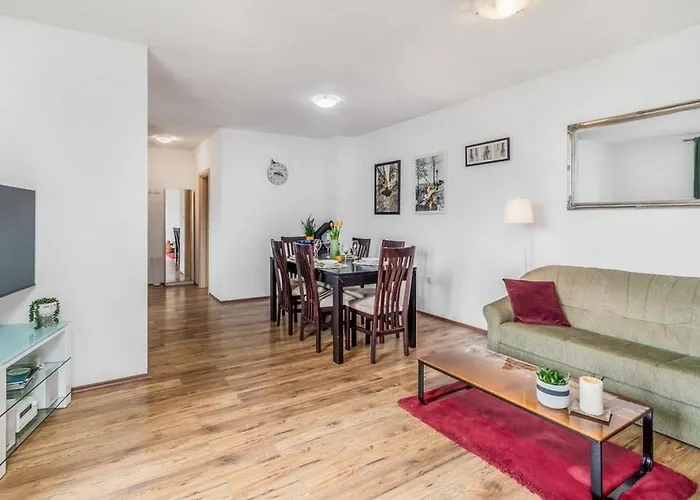 Apartment With Parking Space - 25152