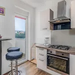 With Parking Space - 25152 Apartamento *
